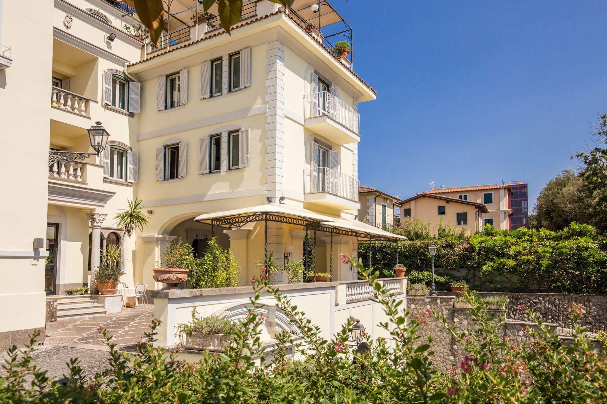 Castel Vecchio 4*