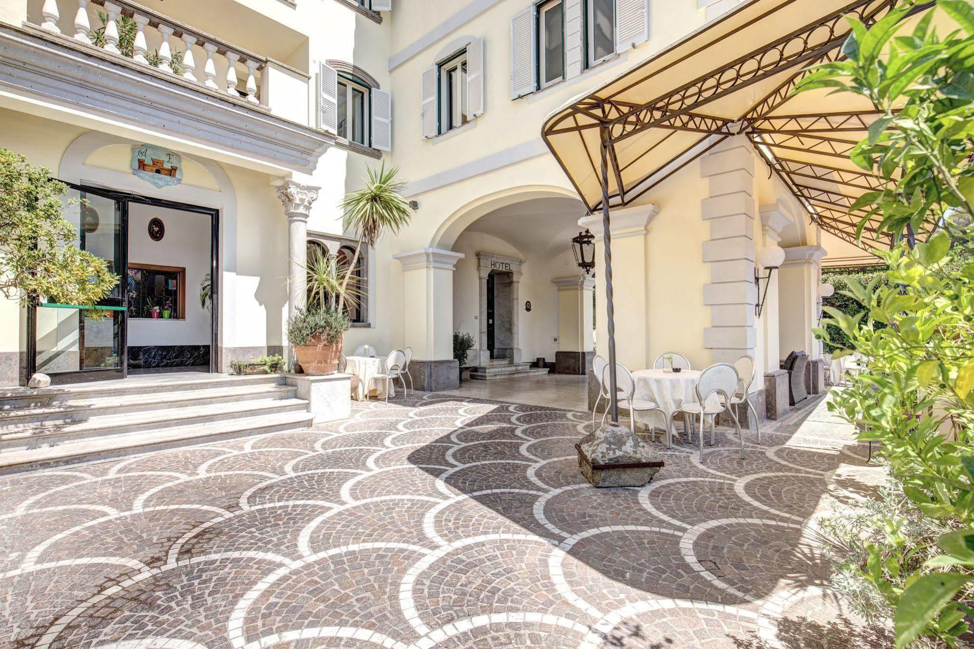 Castel Vecchio Hotel Castel Gandolfo