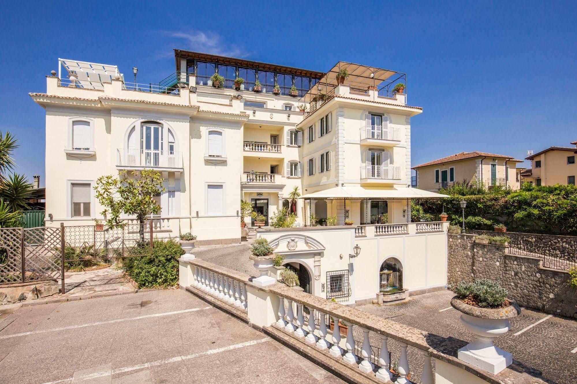 Hotel Castel Vecchio 4*